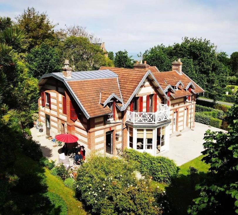 La Villa Des Rosiers Cricquebœuf Zewnętrze zdjęcie